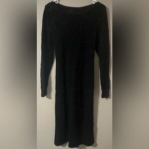 BANANA REPUBLIC size MEDIUM Black Long Sleeved Shimmering Dress.